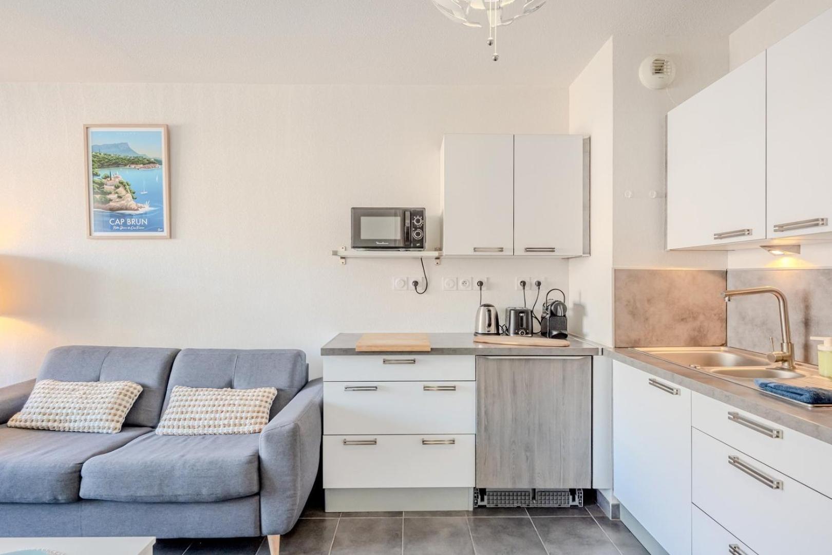 Appartement Le Neroli T2 Dernier Etage Avec Terrasse Et Garage à Toulon Extérieur photo