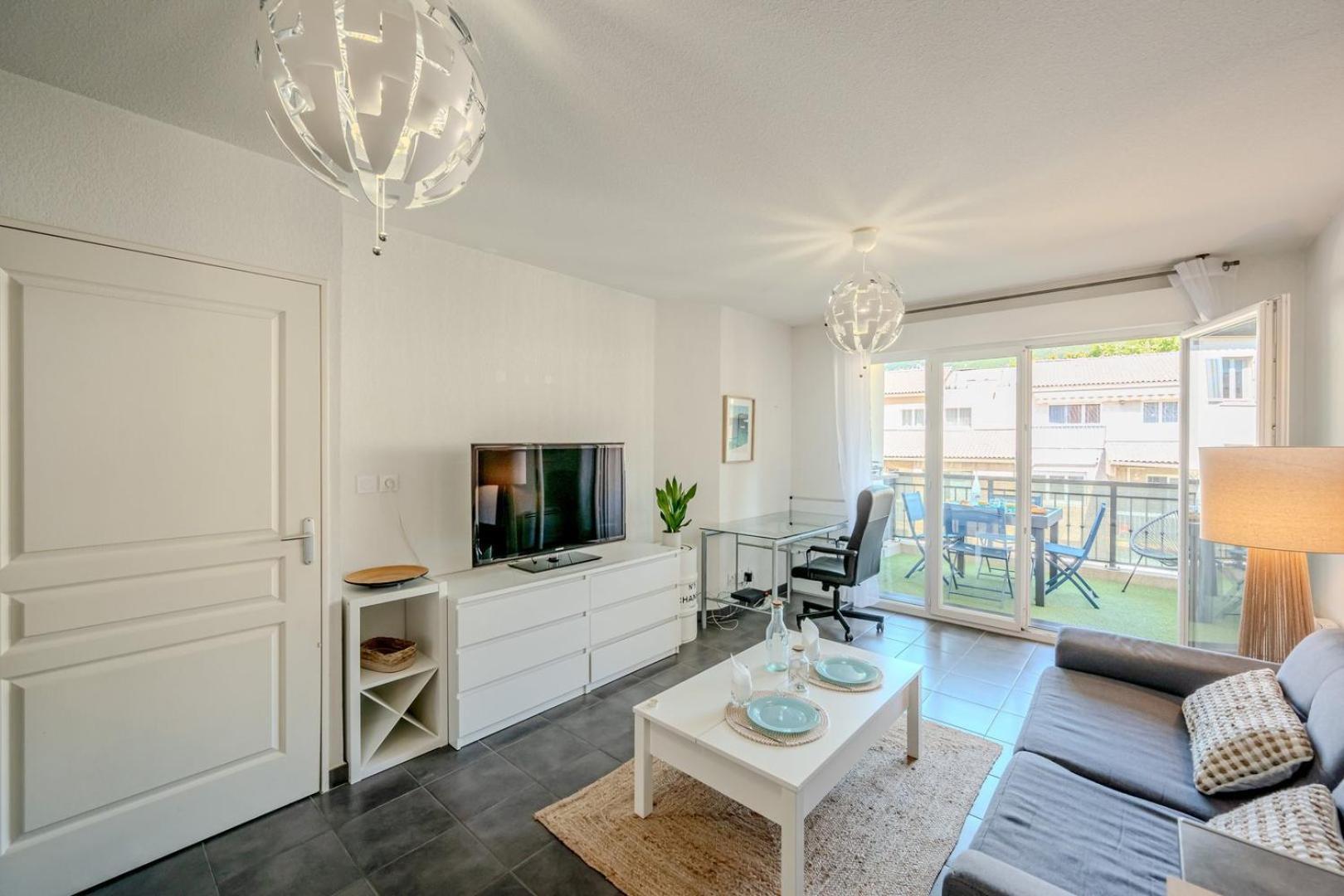 Appartement Le Neroli T2 Dernier Etage Avec Terrasse Et Garage à Toulon Extérieur photo